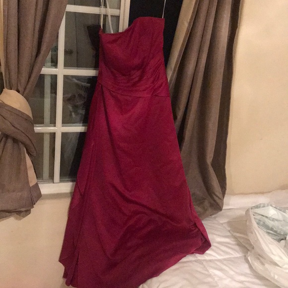 Dress - Picture 2 of 2